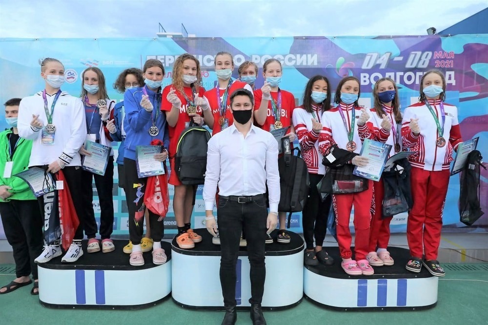 Состоялось Первенство России по плаванию среди девушек и юношей в Волгограде